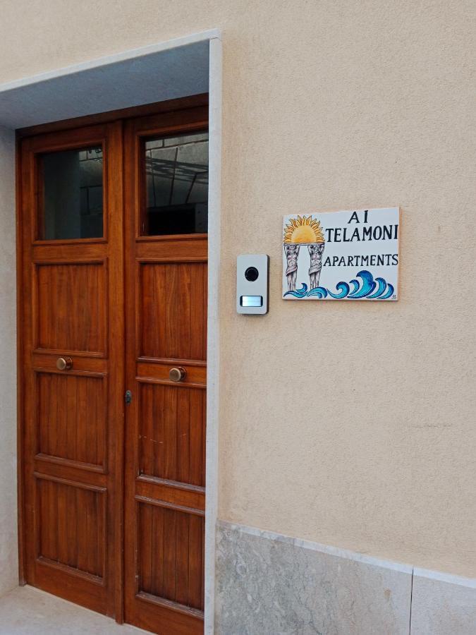 Ai Telamoni Apartments Trapani Exterior photo